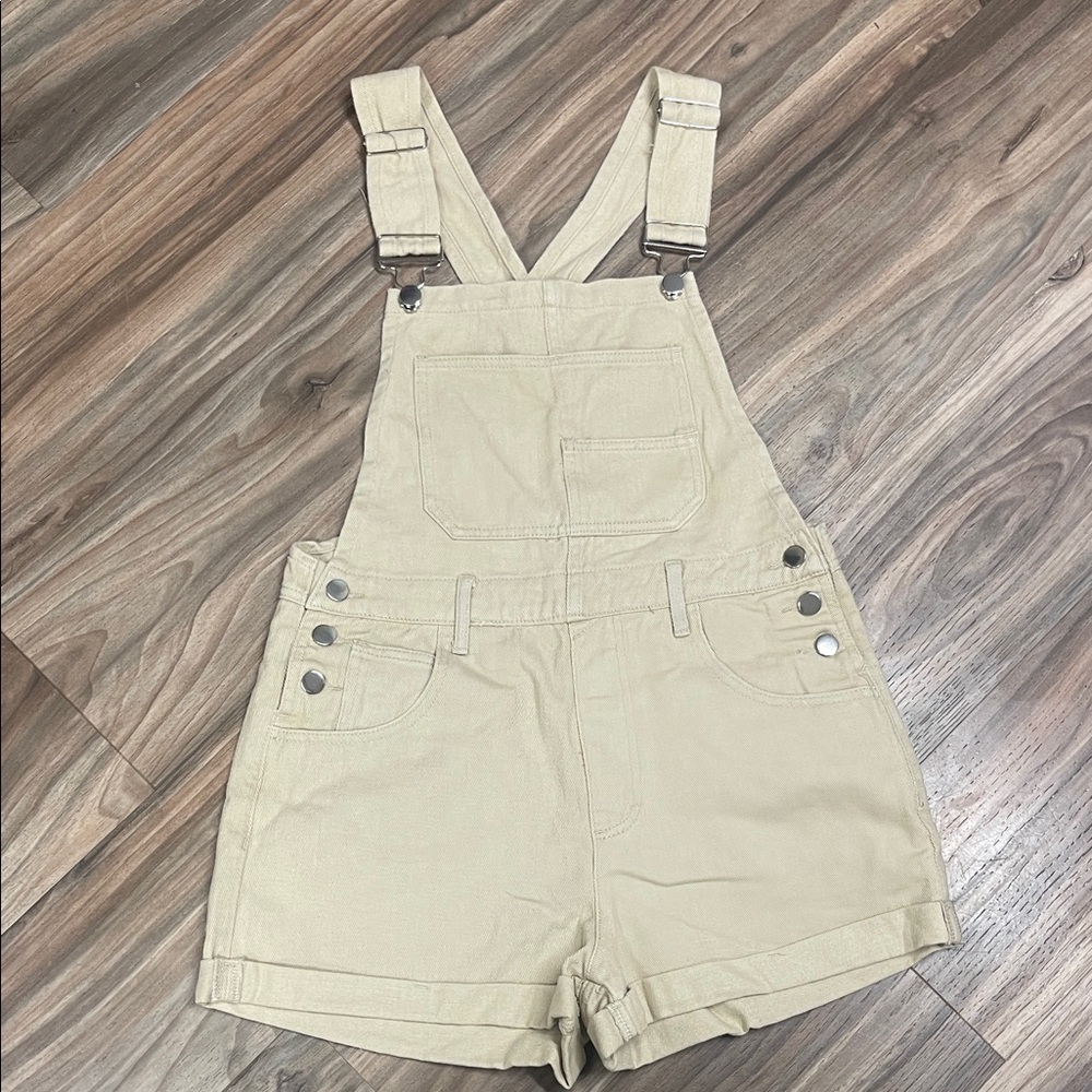 Overall shorts - Picture 3 of 6